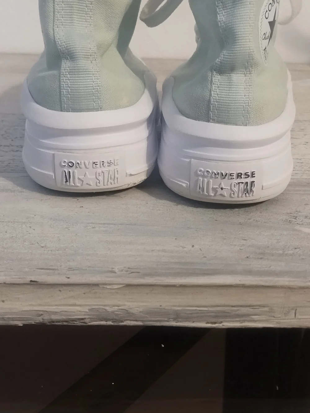 Converse Girl's CTAS Move Sticky Aloe Platform High Top Sneakers - Size 2.5